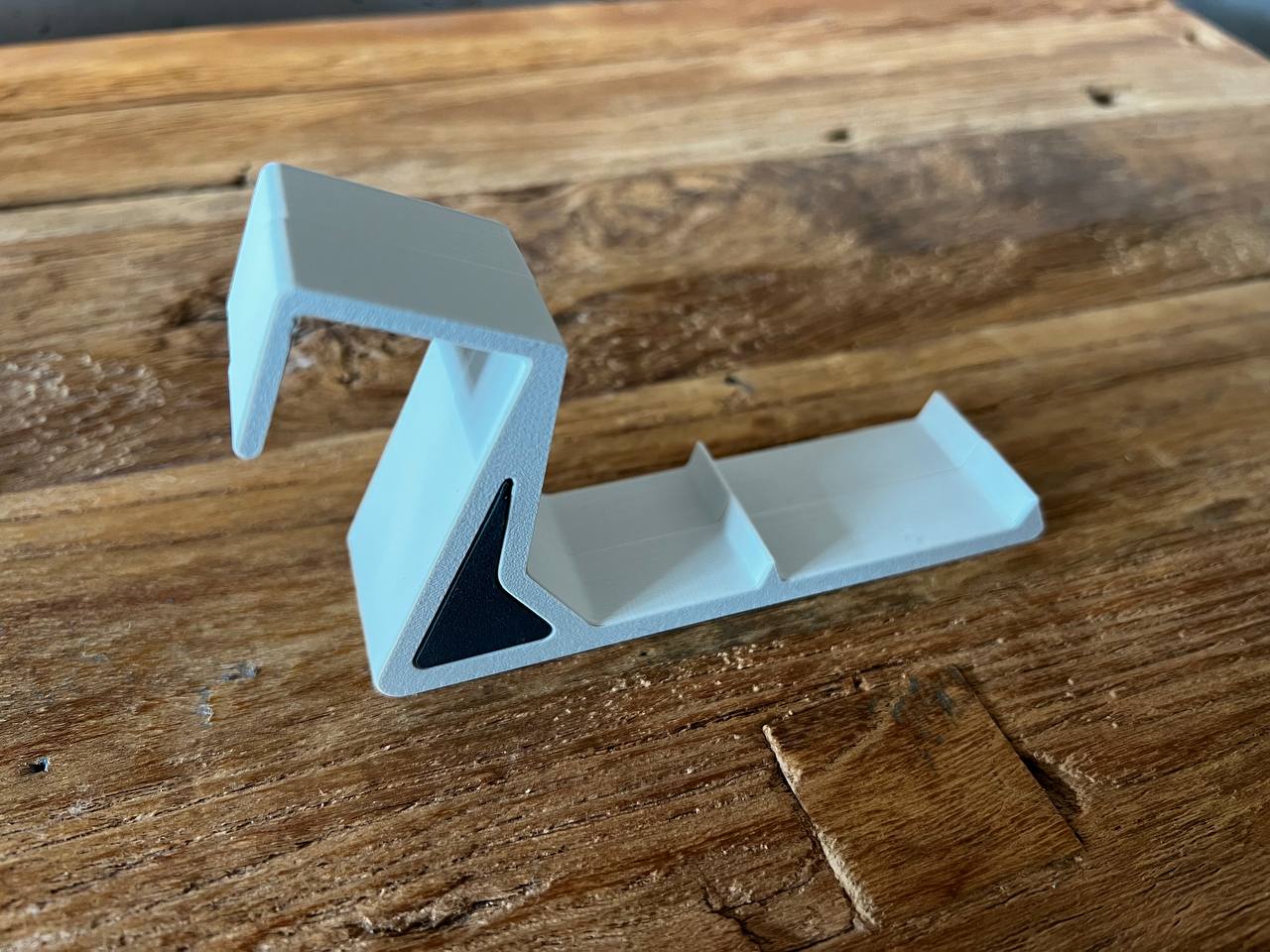 Tablet- & Handyhalter für Flugzeug-Klapptische